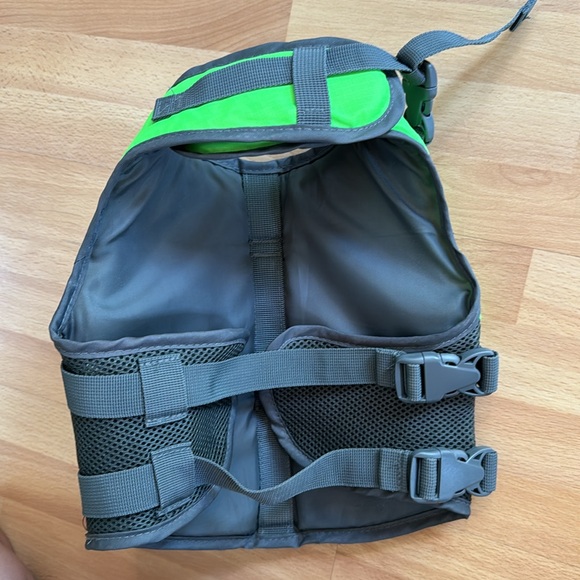 Dog Life Vest - Picture 6 of 7